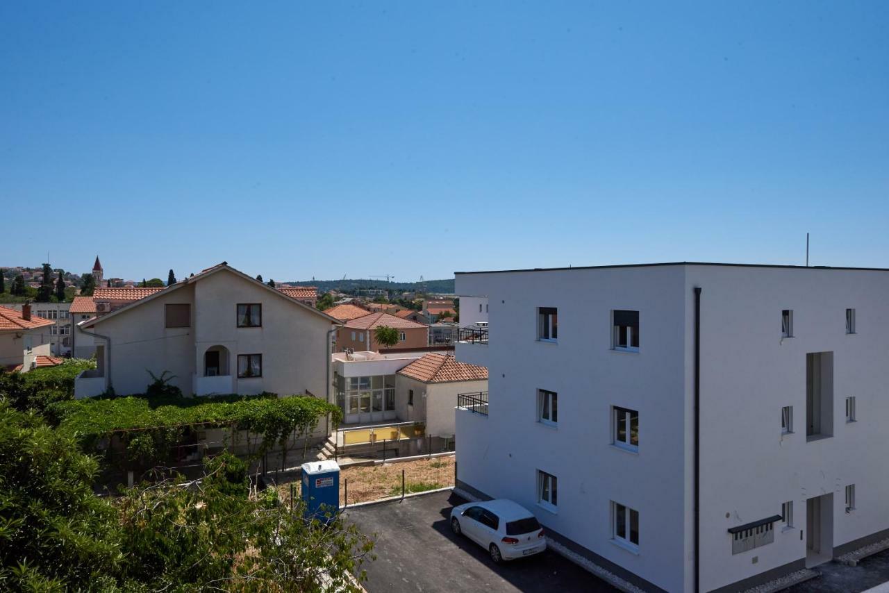 Apartamento Apartman Jakov Trogir Exterior foto