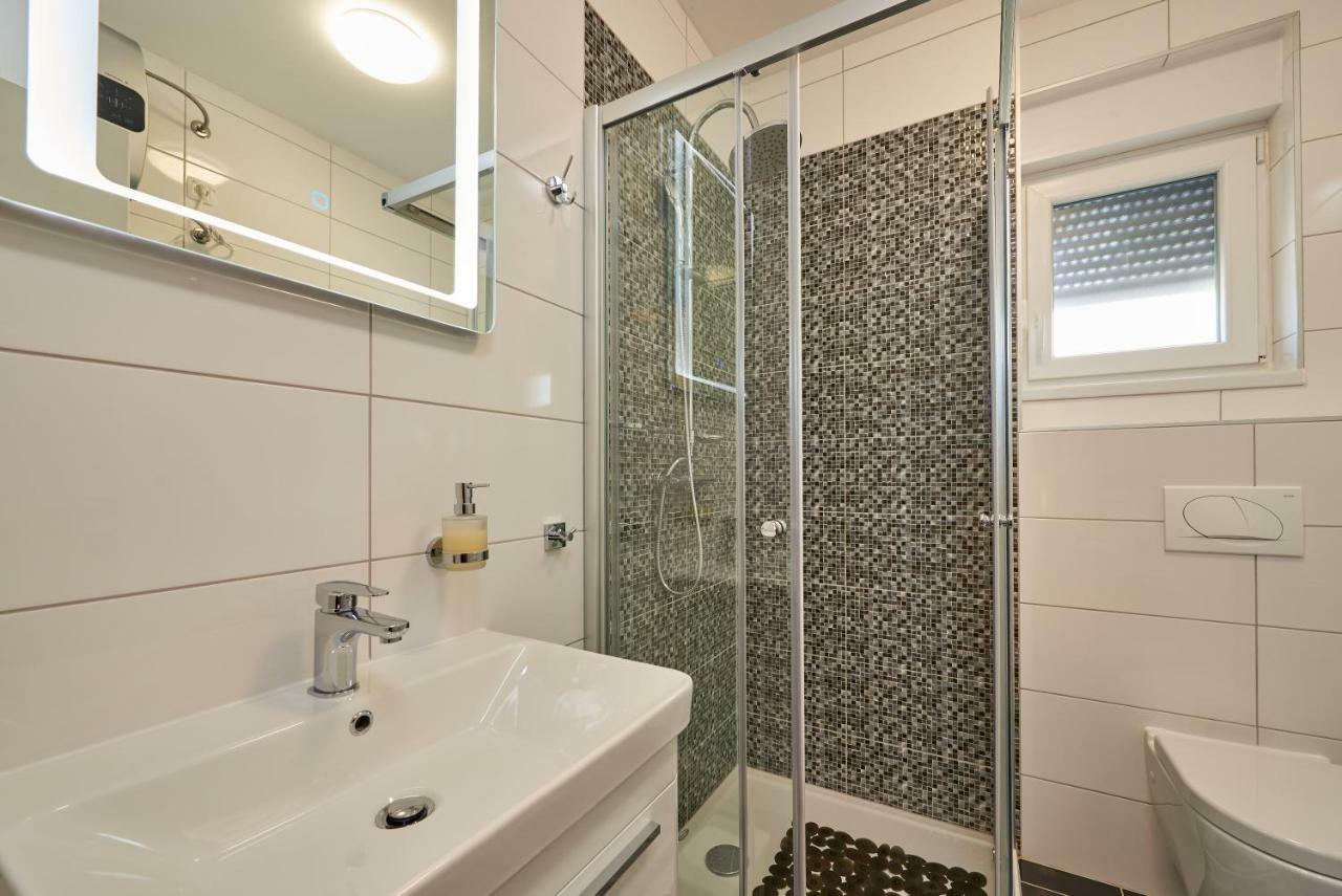 Apartamento Apartman Jakov Trogir Exterior foto